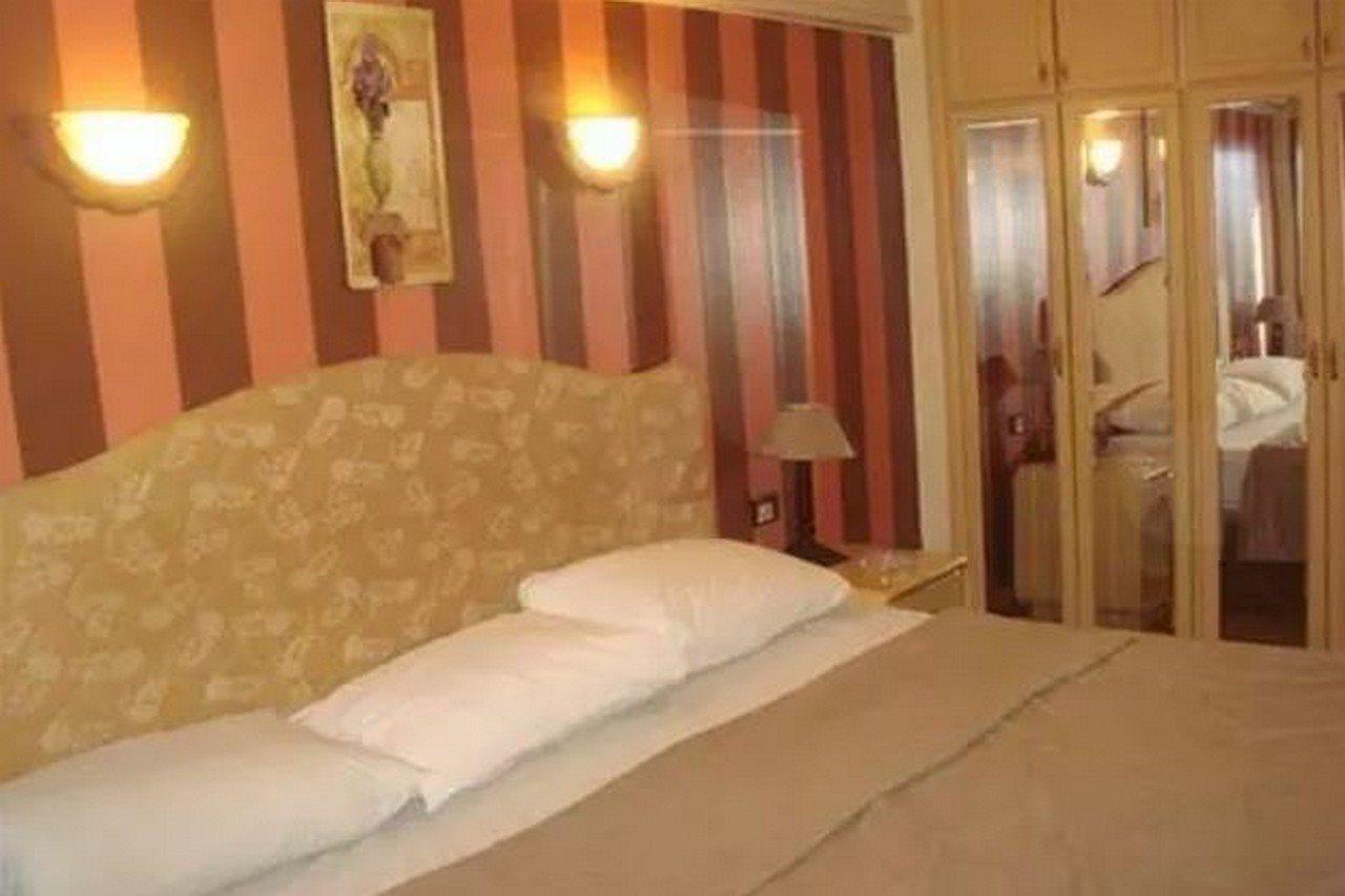 Oasis Hotel Heliopolis Kaherah Luaran gambar
